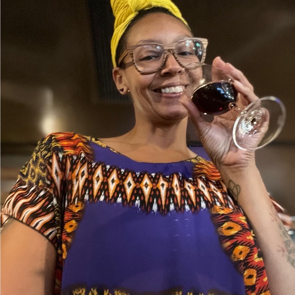 Meet your Posher, Tyshea - Picture 6 of 9